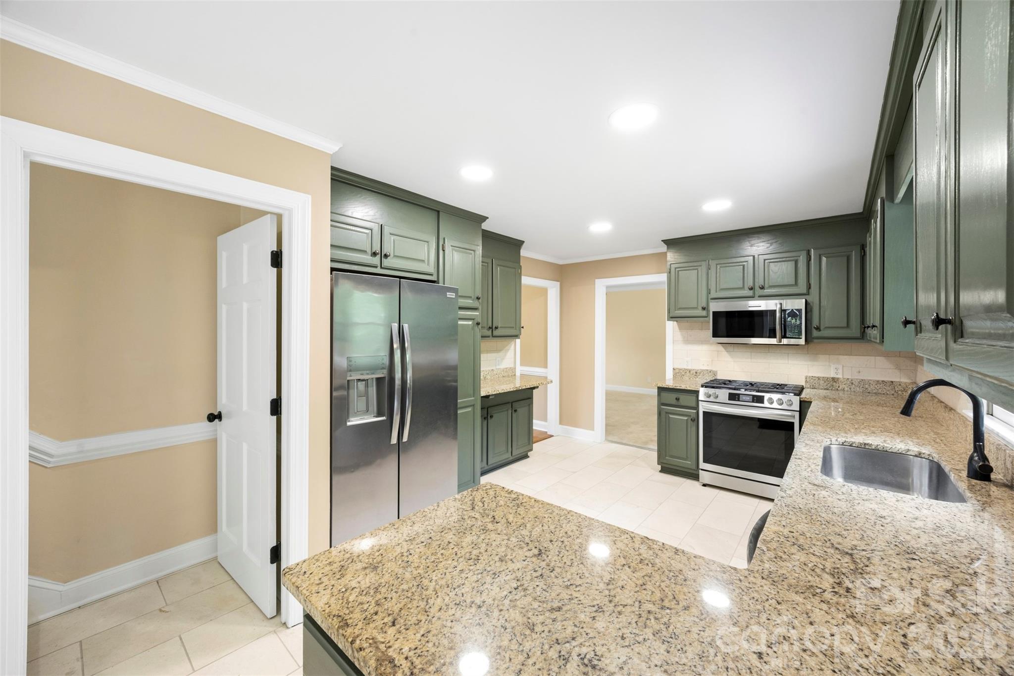 813 Rothmoor Drive — Concord