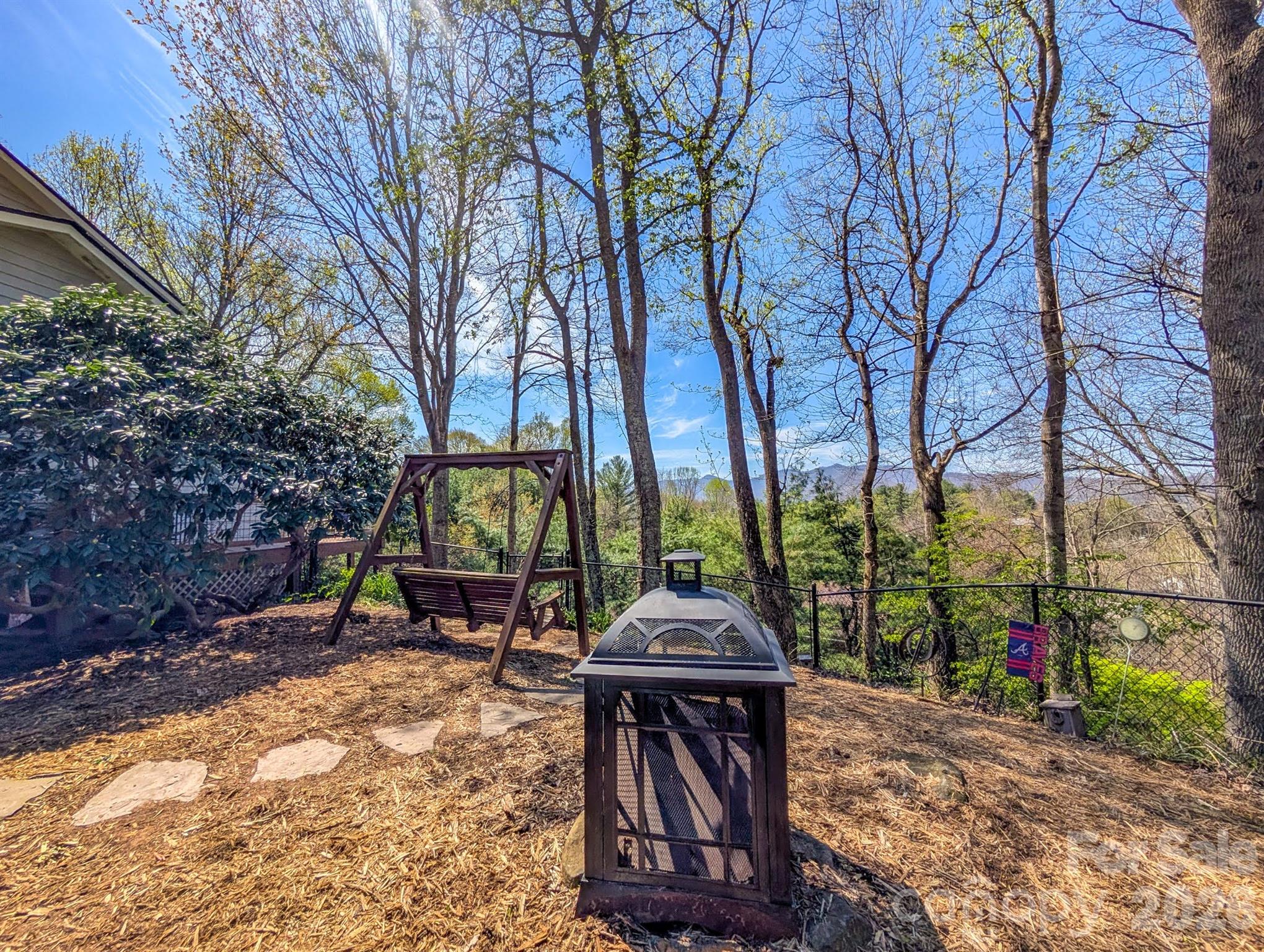 254 Shepard Way — Burnsville