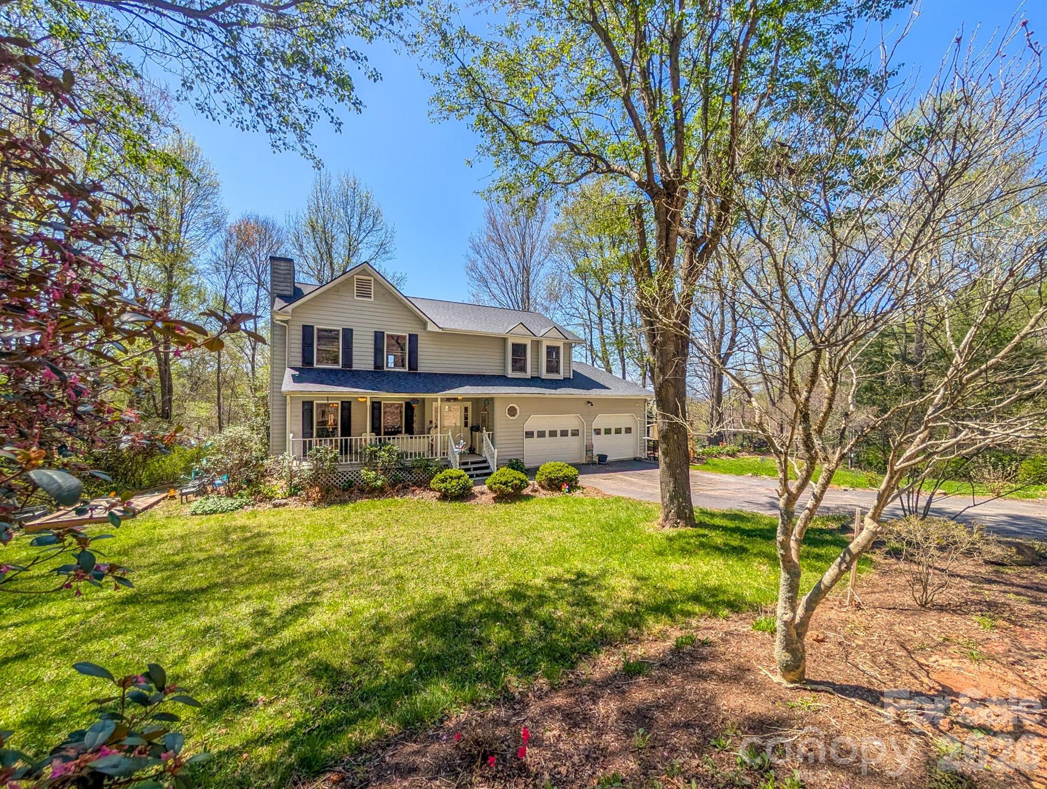254 Shepard Way — Burnsville