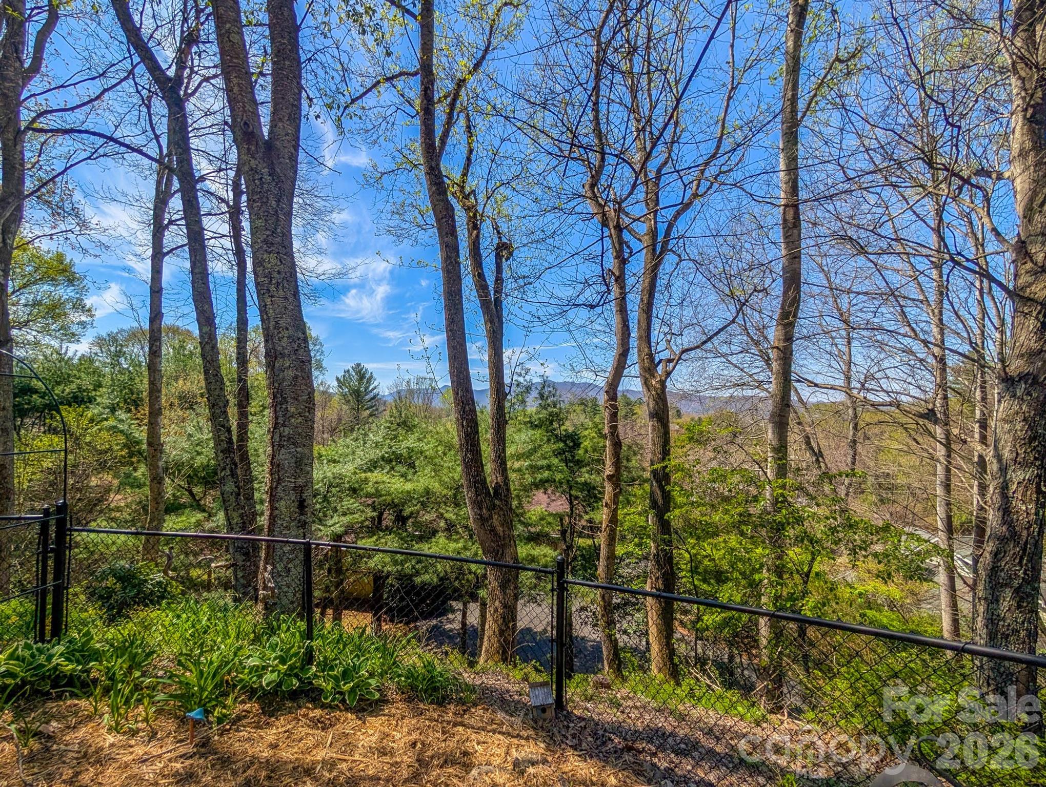 254 Shepard Way — Burnsville