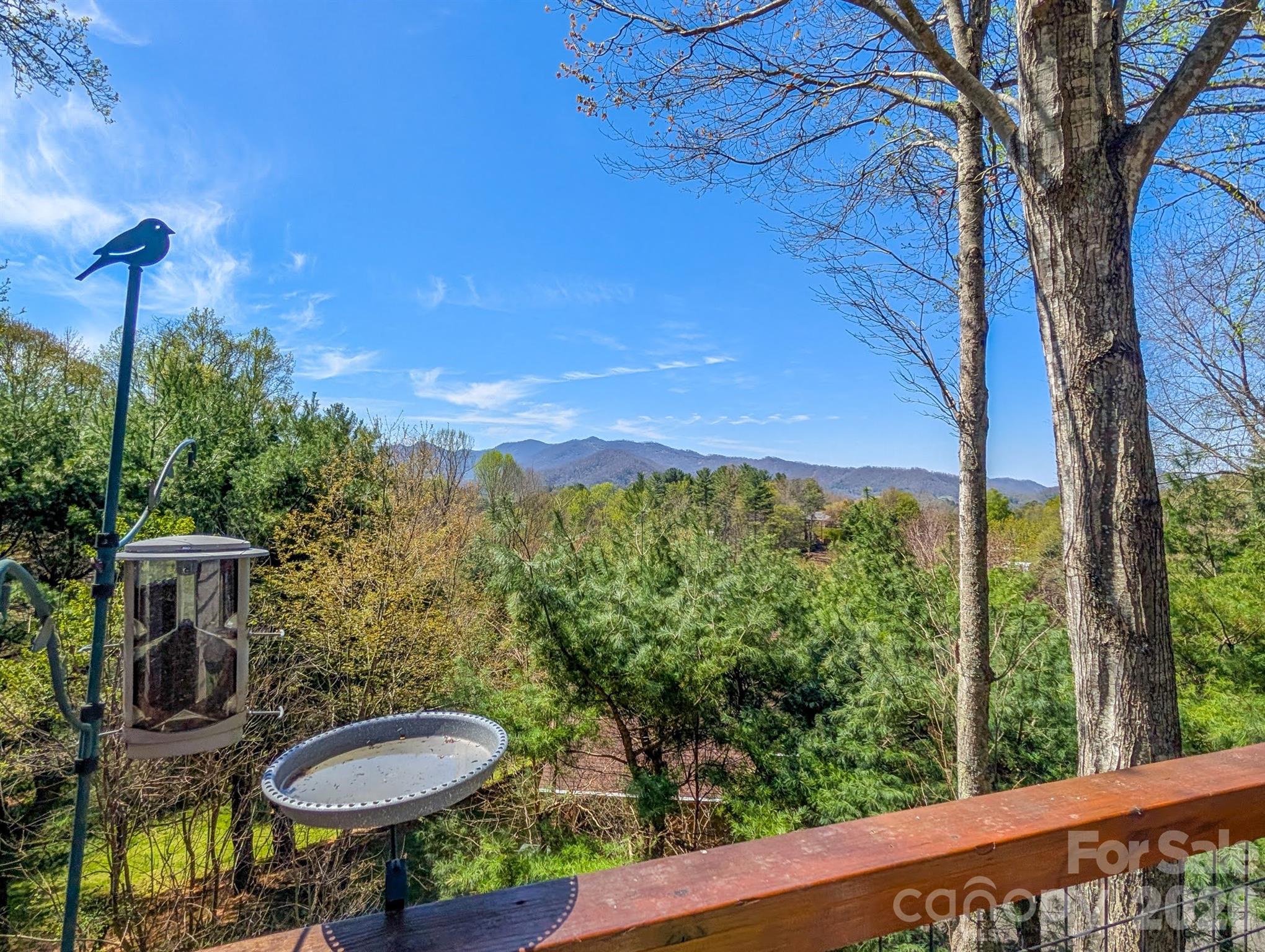 254 Shepard Way — Burnsville