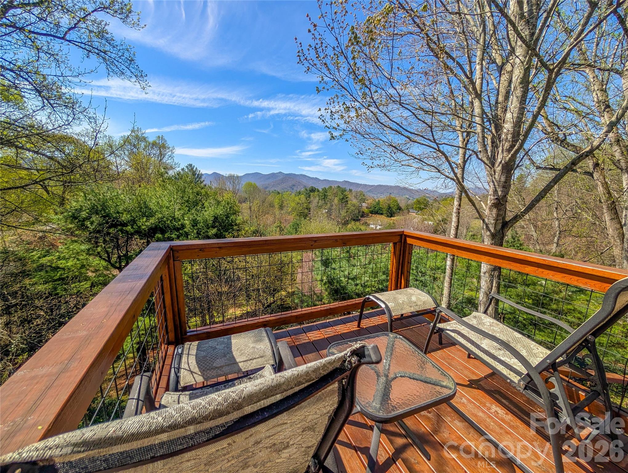 254 Shepard Way — Burnsville
