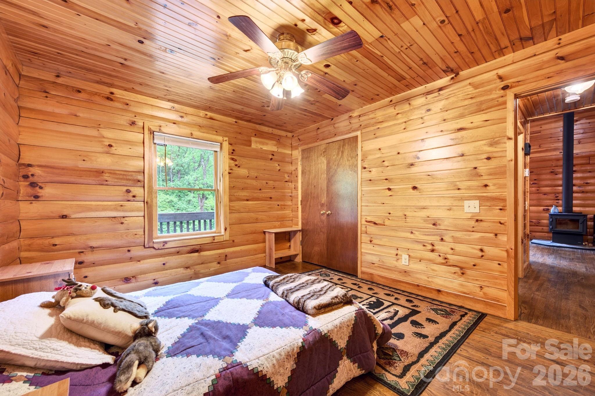 309 Doubleview Drive — Union Mills