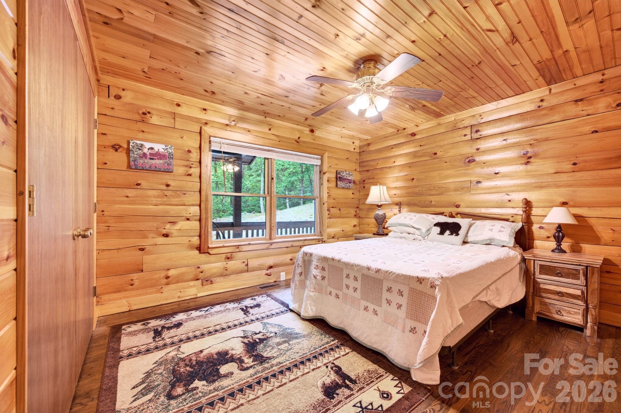 309 Doubleview Drive — Union Mills