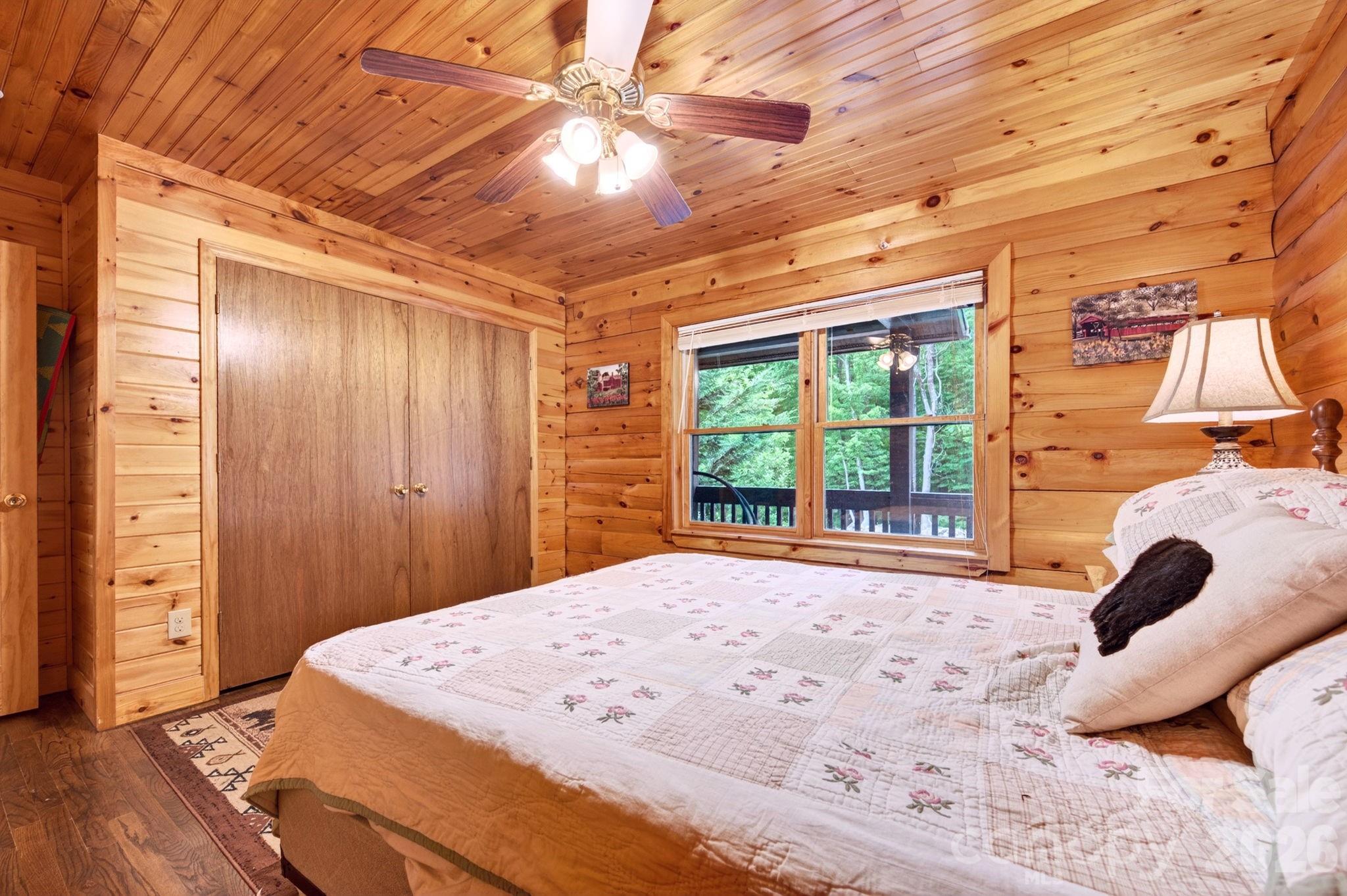 309 Doubleview Drive — Union Mills
