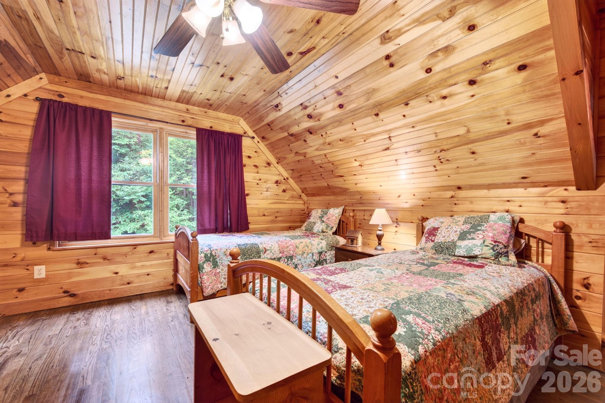 309 Doubleview Drive — Union Mills