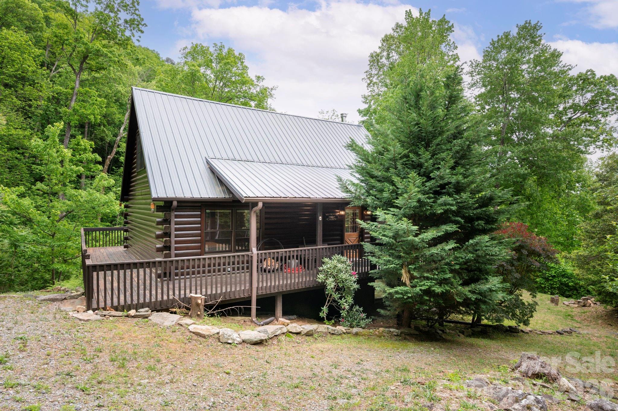 309 Doubleview Drive — Union Mills