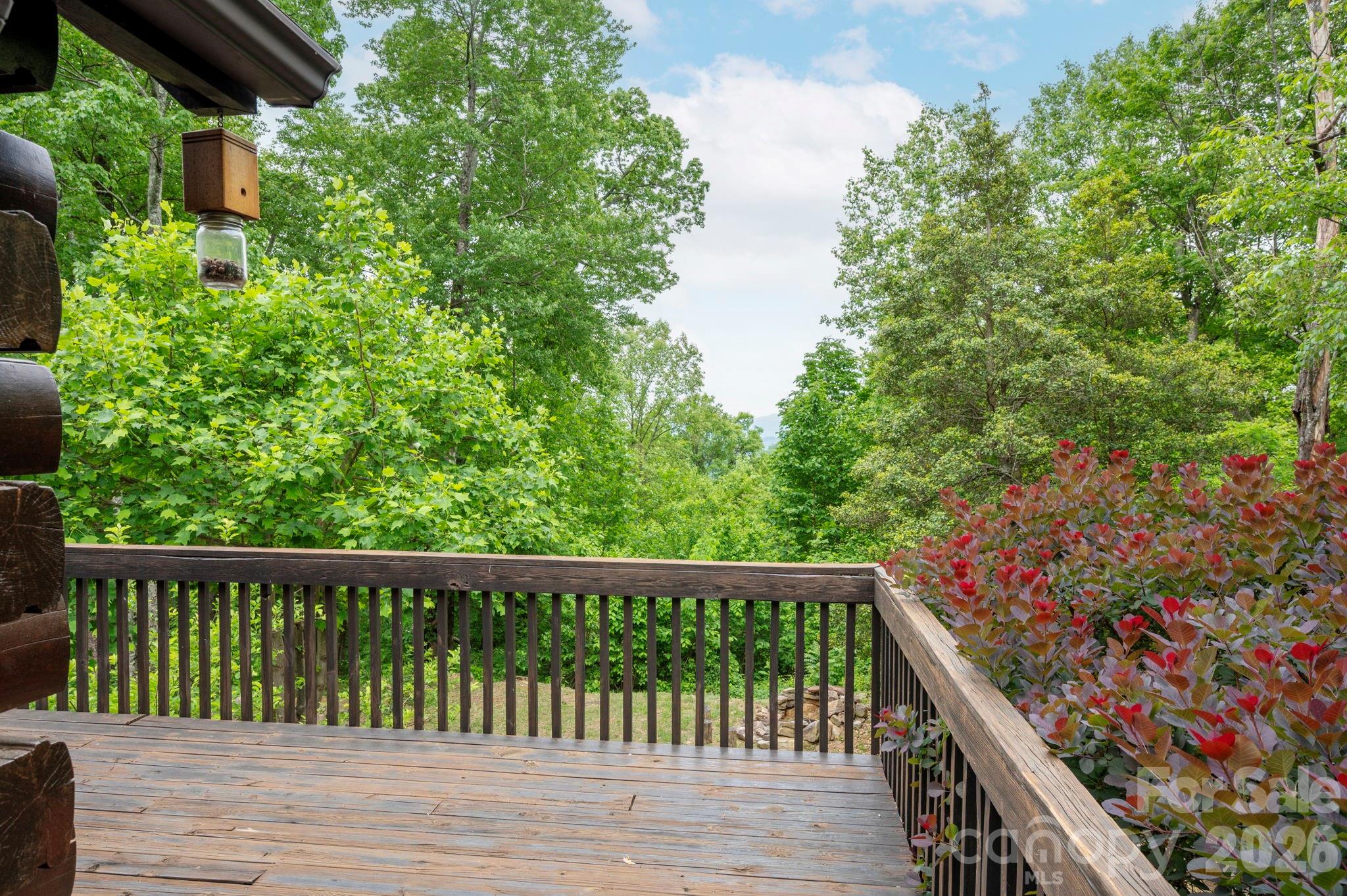 309 Doubleview Drive — Union Mills
