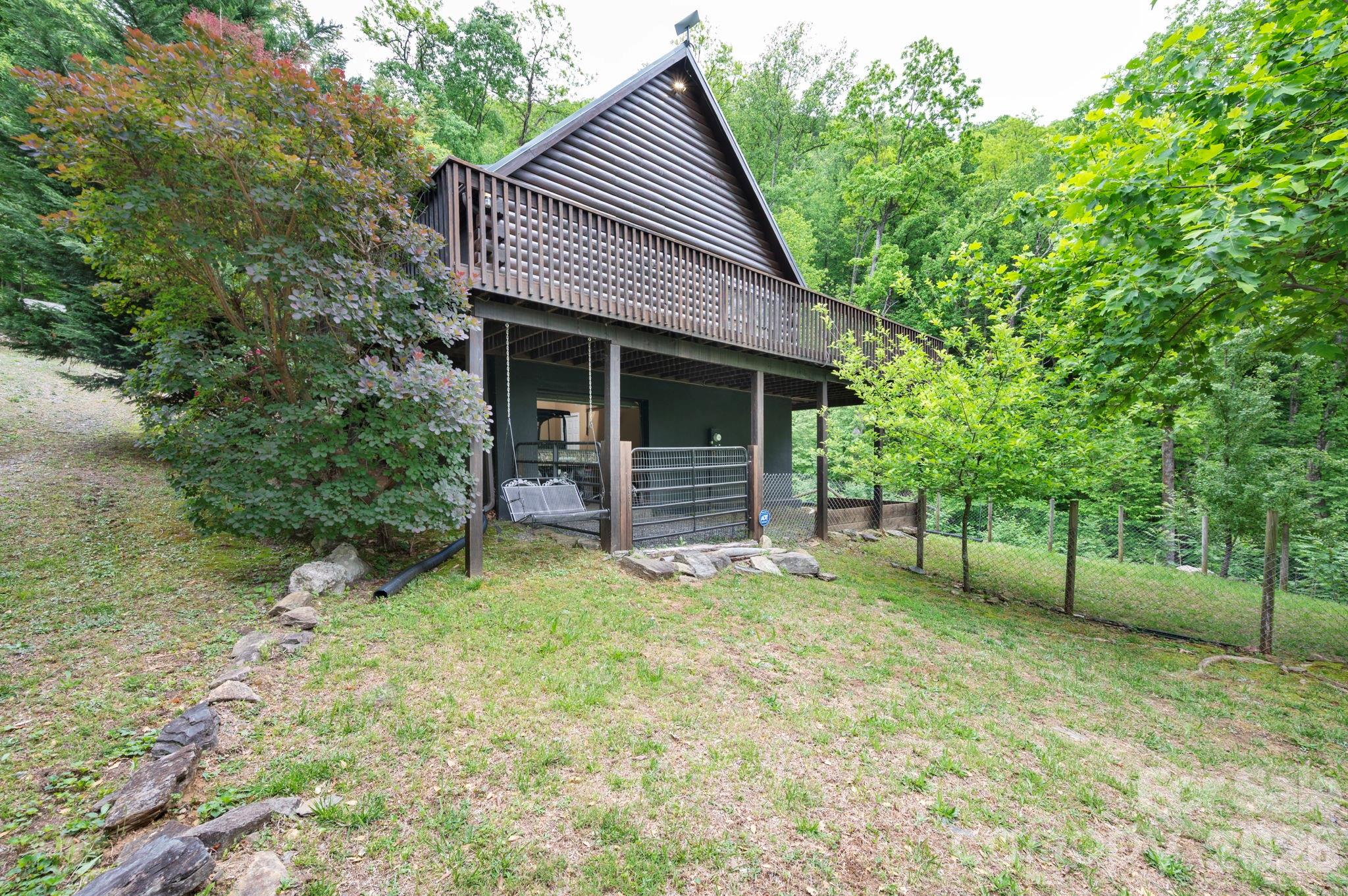 309 Doubleview Drive — Union Mills