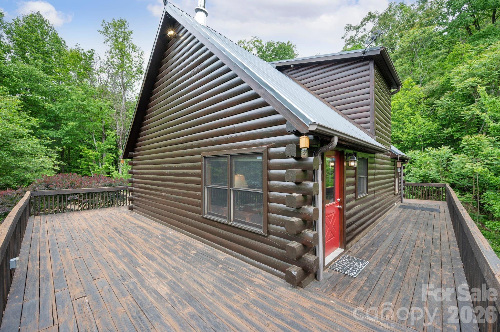 309 Doubleview Drive — Union Mills