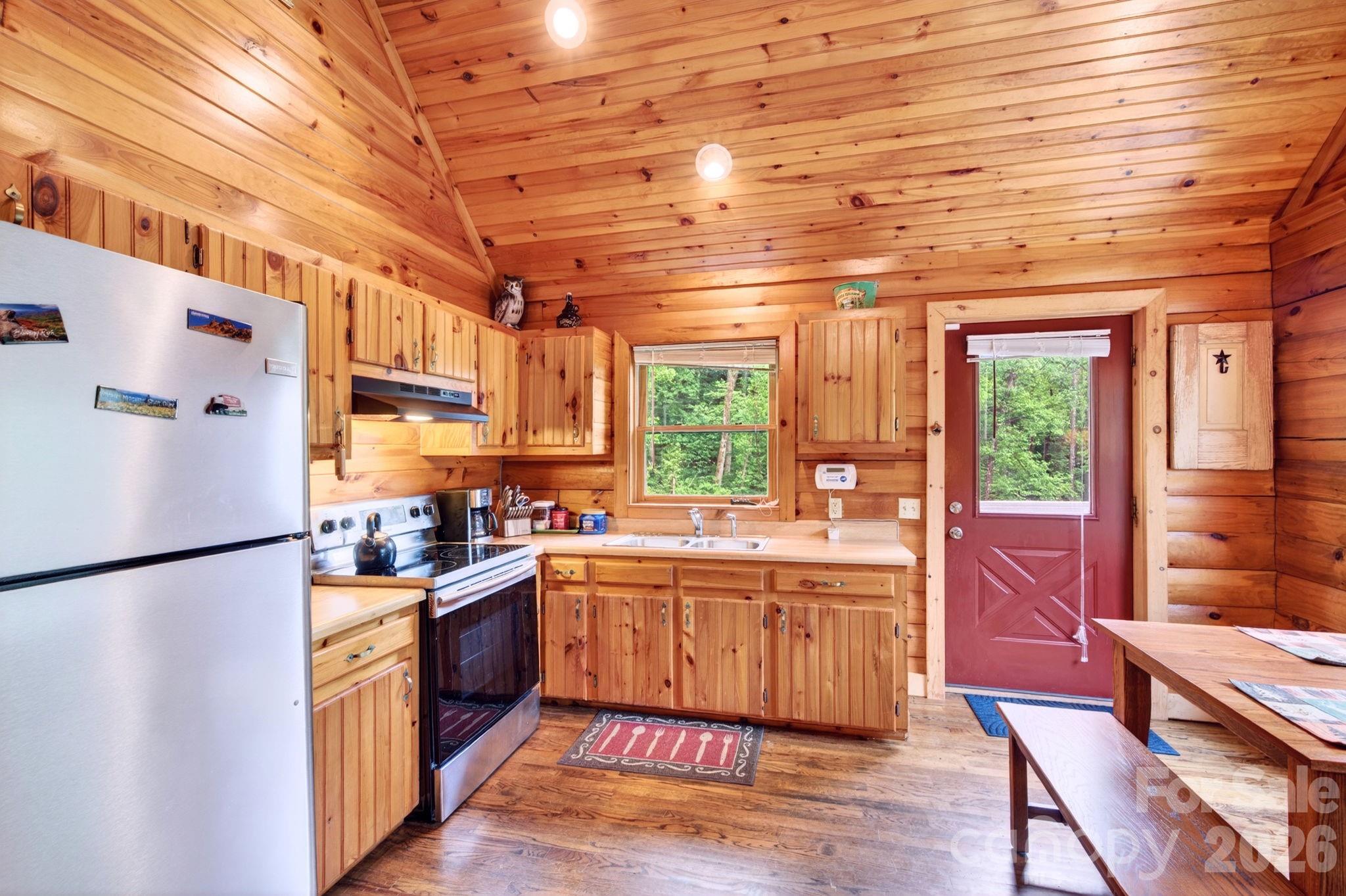 309 Doubleview Drive — Union Mills