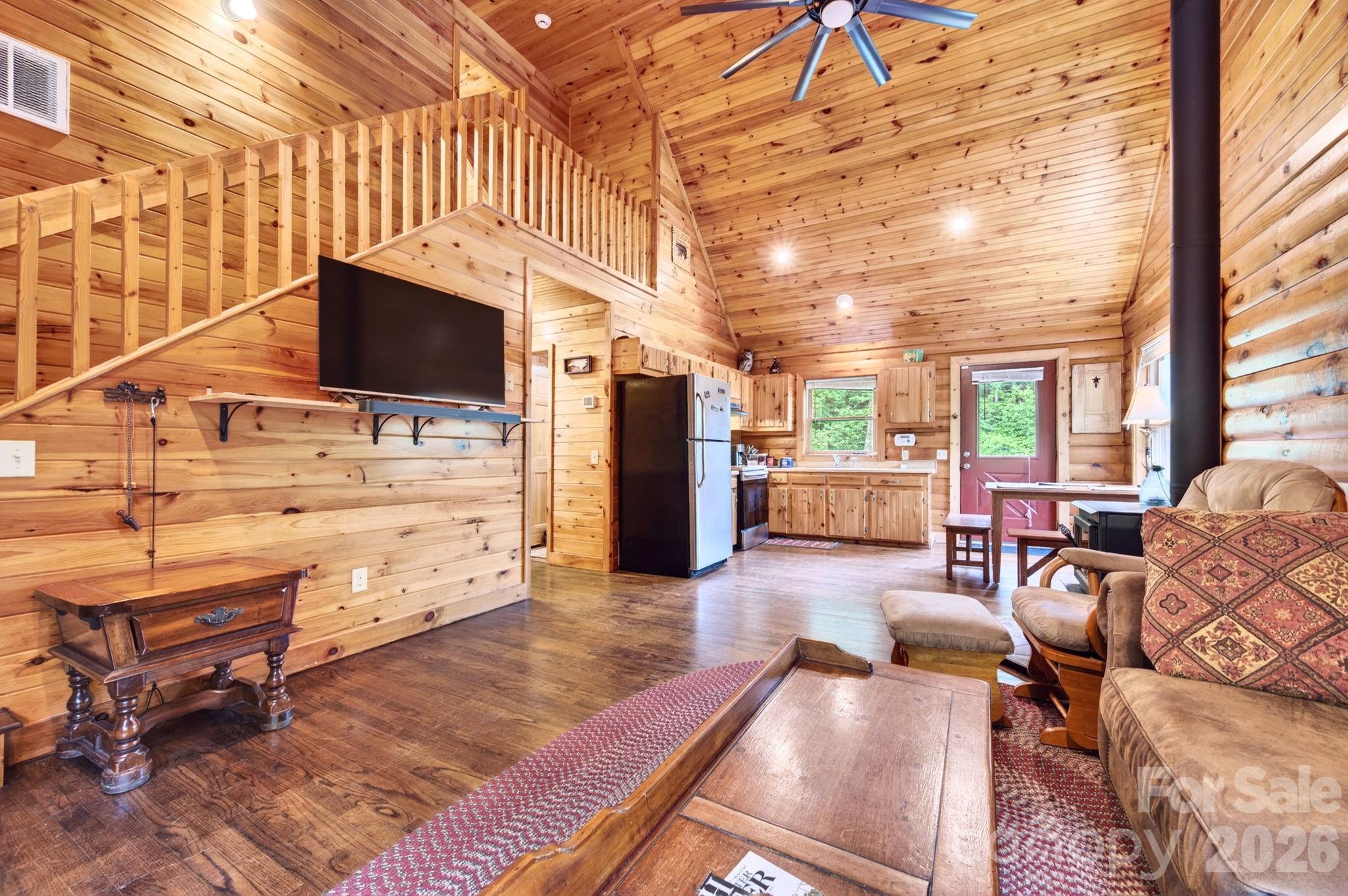 309 Doubleview Drive — Union Mills
