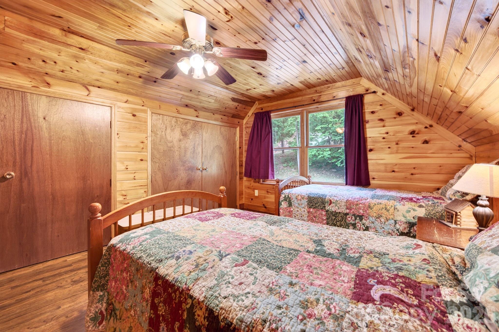 309 Doubleview Drive — Union Mills