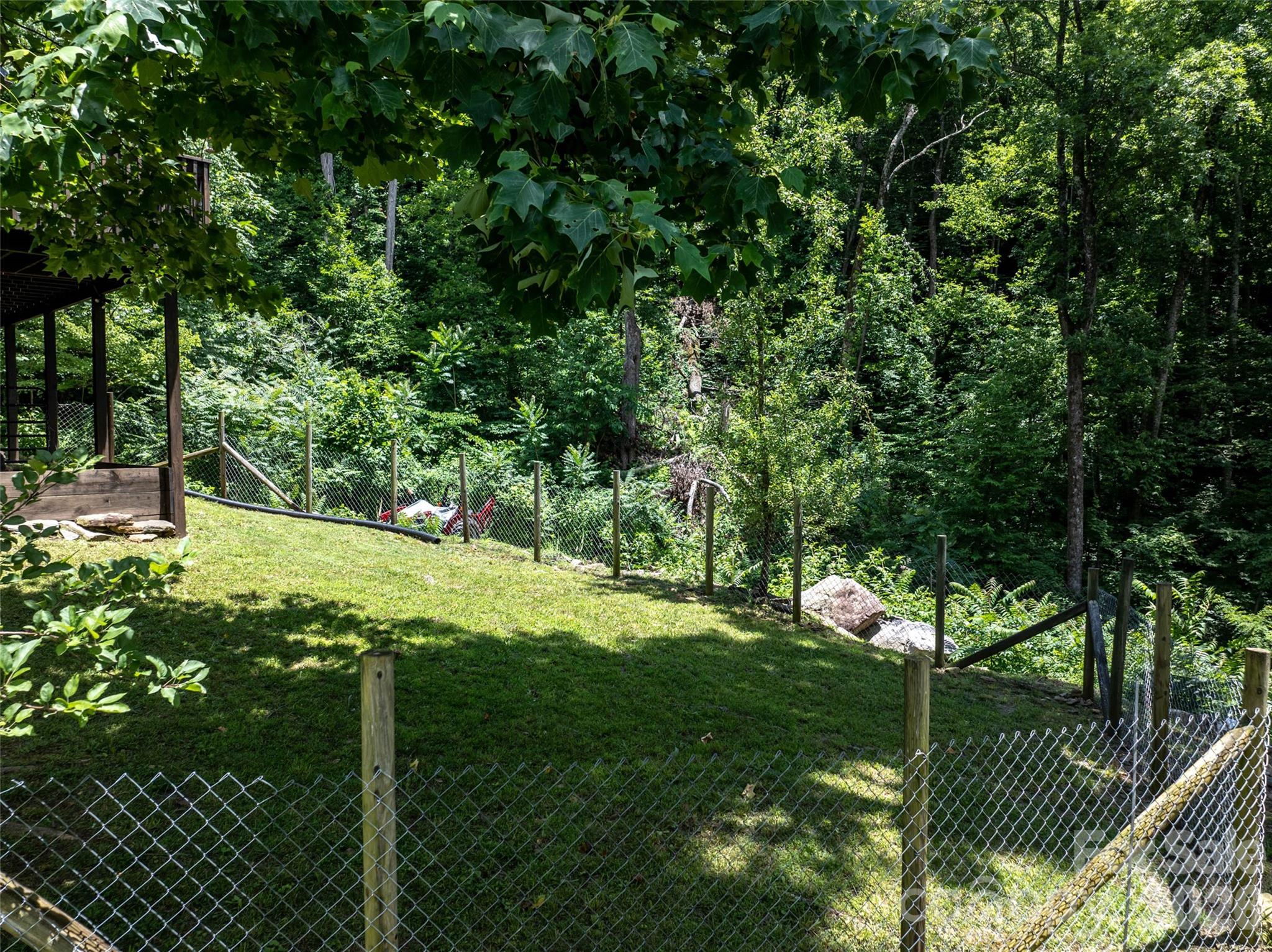 309 Doubleview Drive — Union Mills