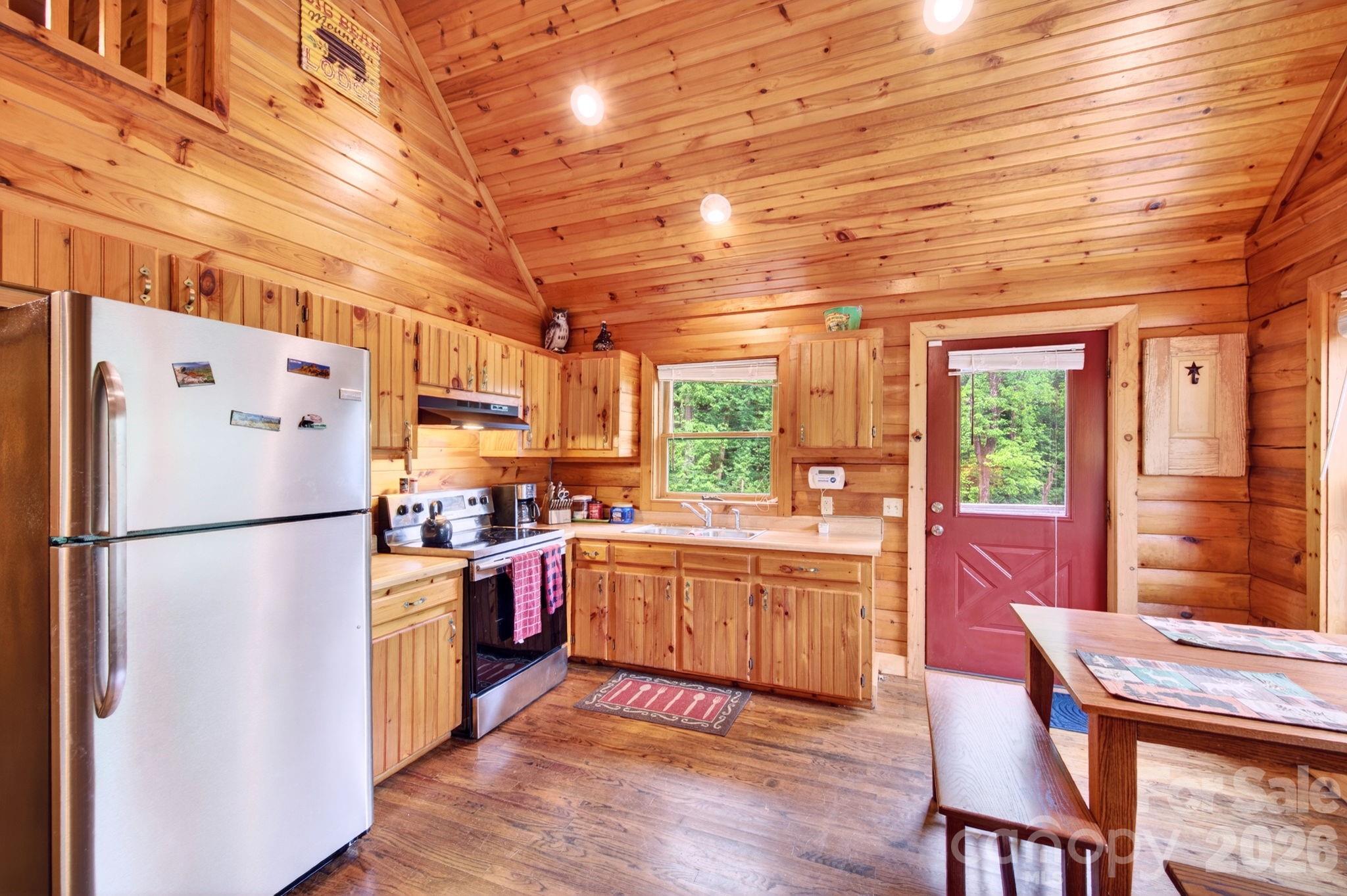 309 Doubleview Drive — Union Mills