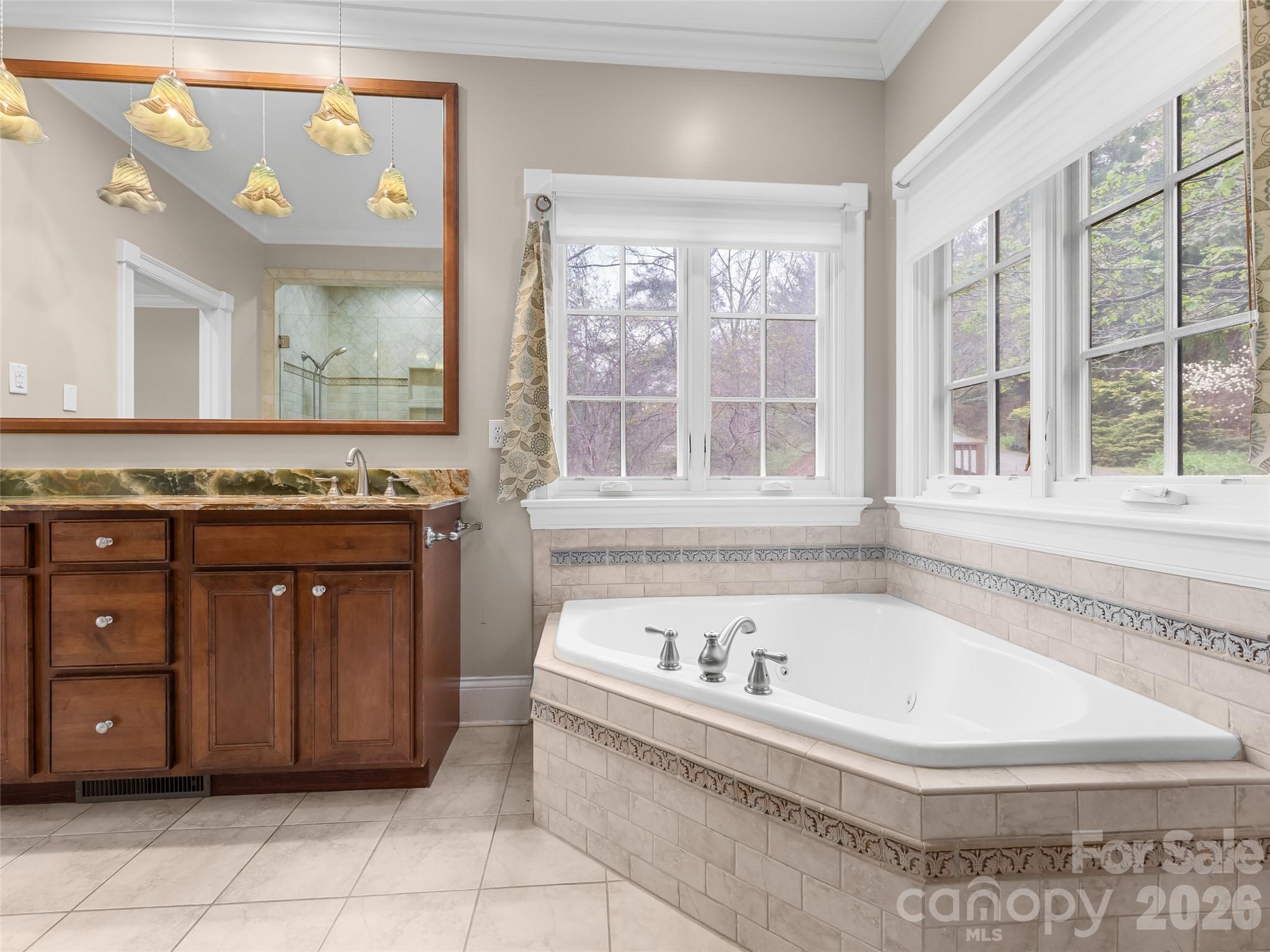 5 Stegall Lane — Asheville