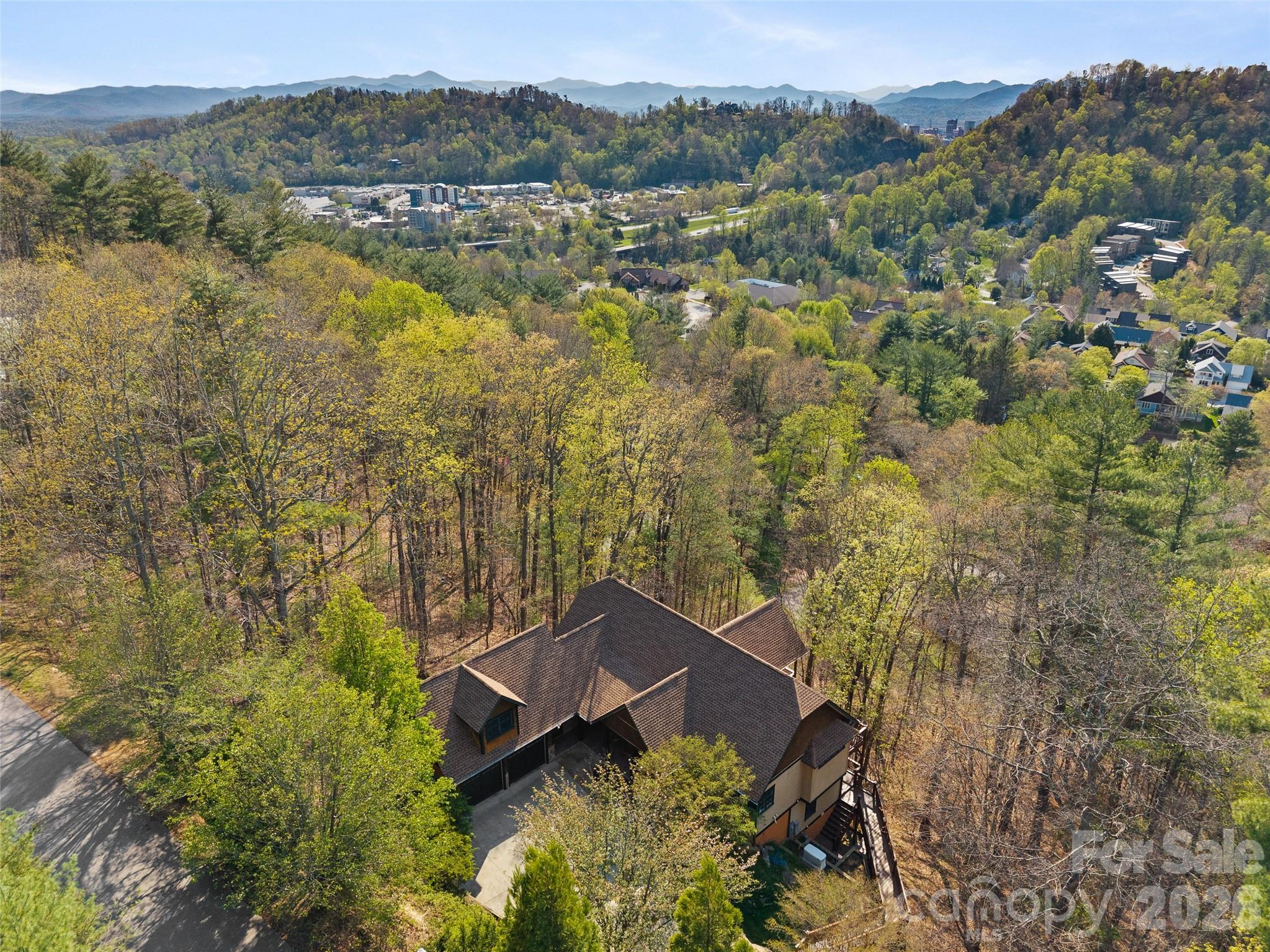 5 Stegall Lane — Asheville