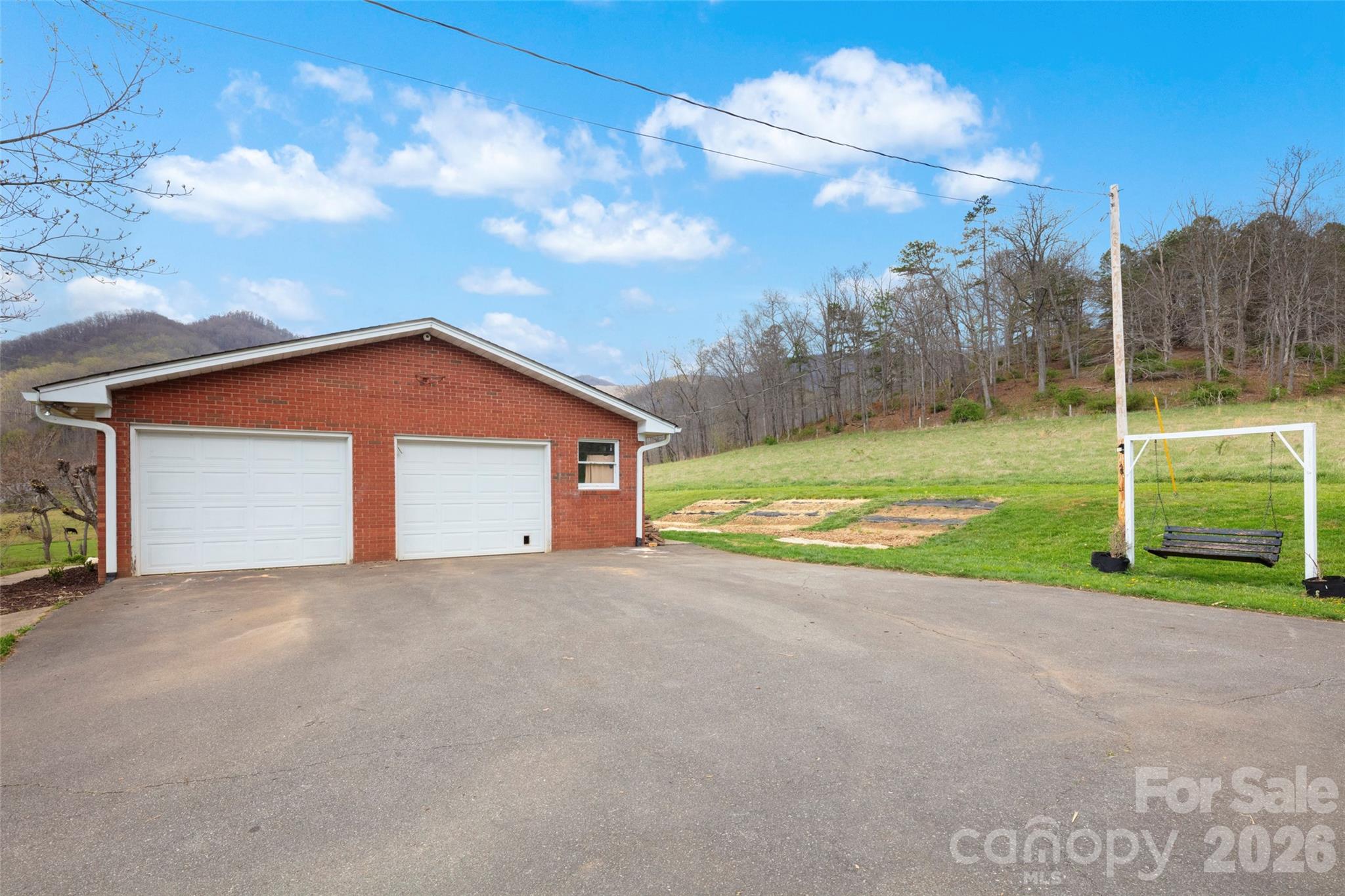 17 Boyd Cove Road — Leicester