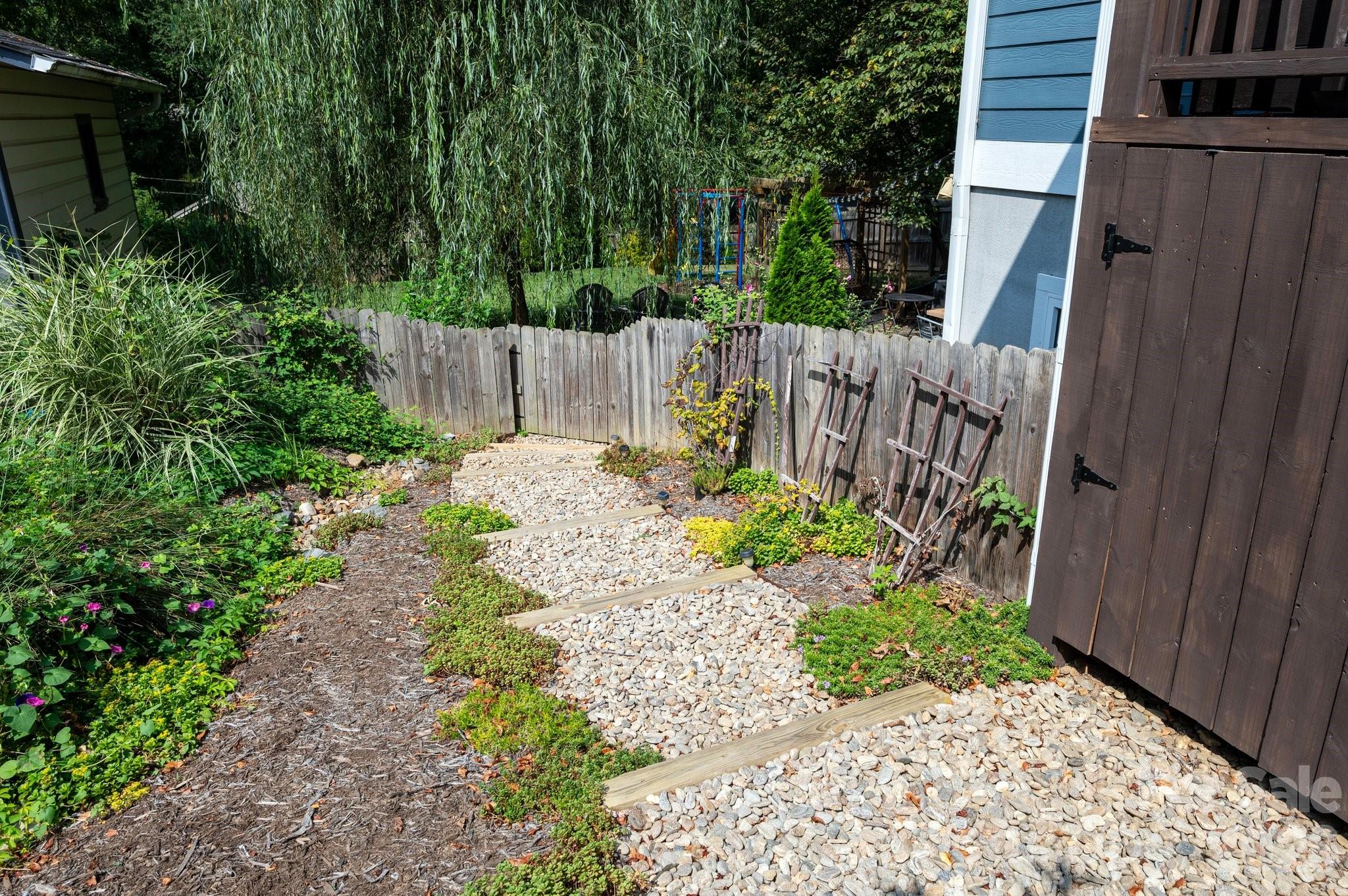 620 Brookshire Street — Asheville