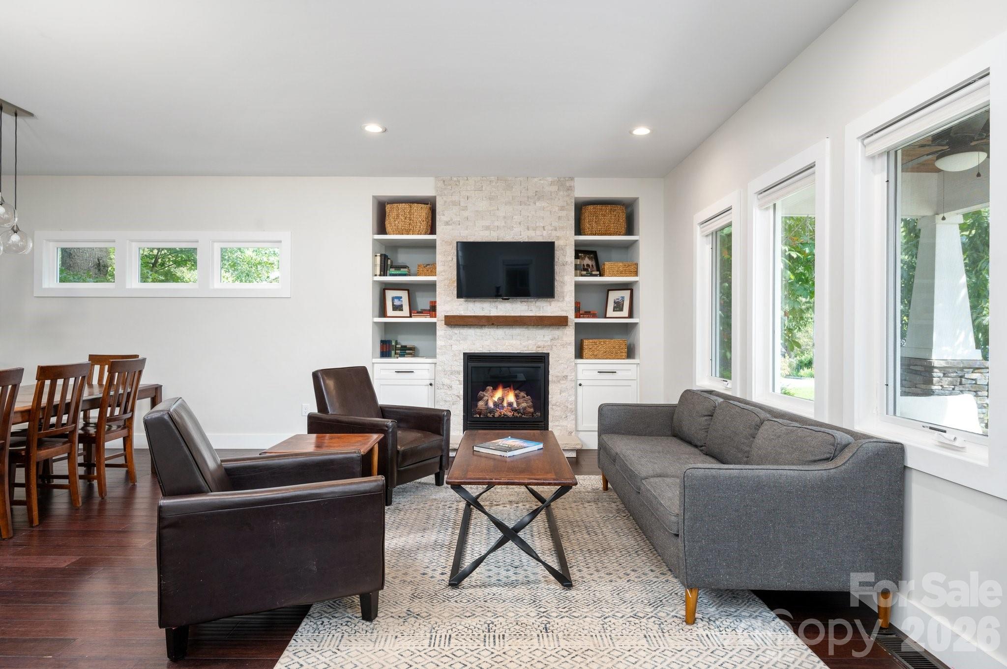 620 Brookshire Street — Asheville