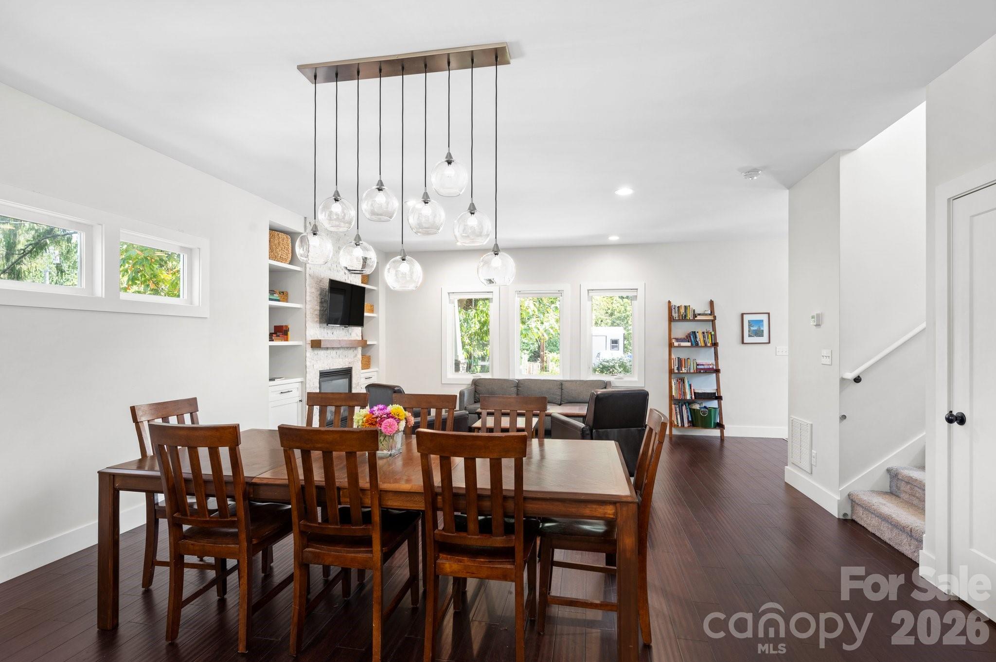 620 Brookshire Street — Asheville