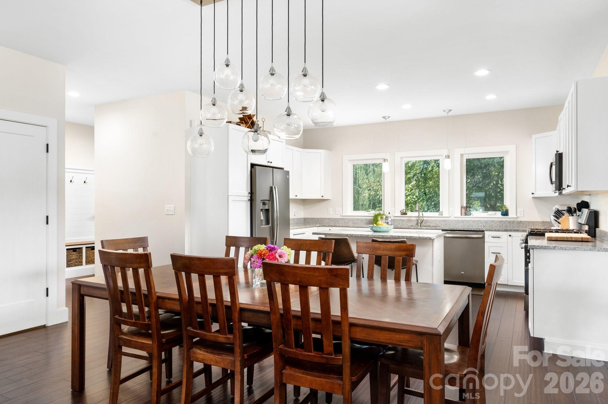 620 Brookshire Street — Asheville