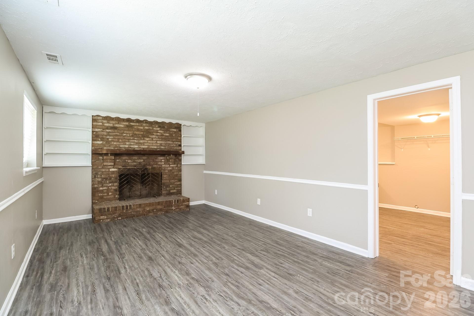 9111 Touchstone Lane — Charlotte