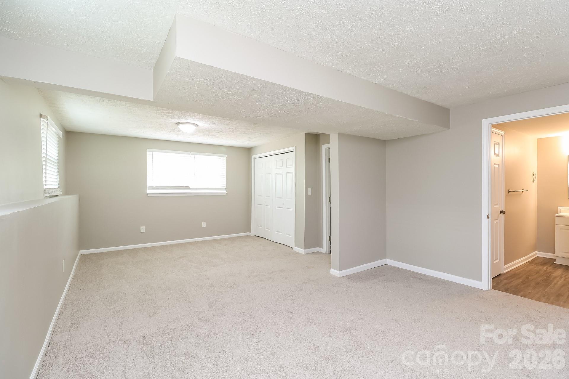9111 Touchstone Lane — Charlotte