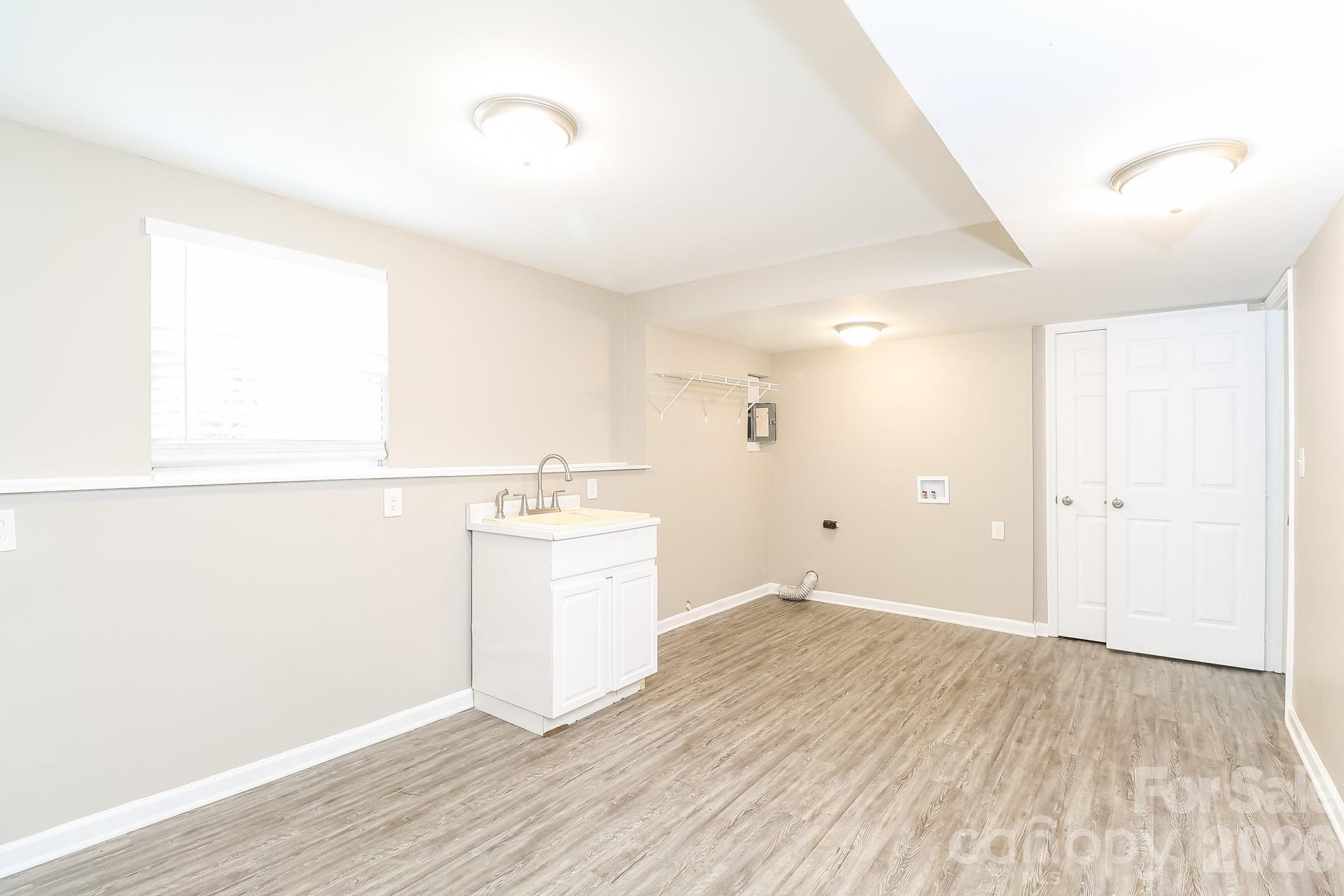 9111 Touchstone Lane — Charlotte