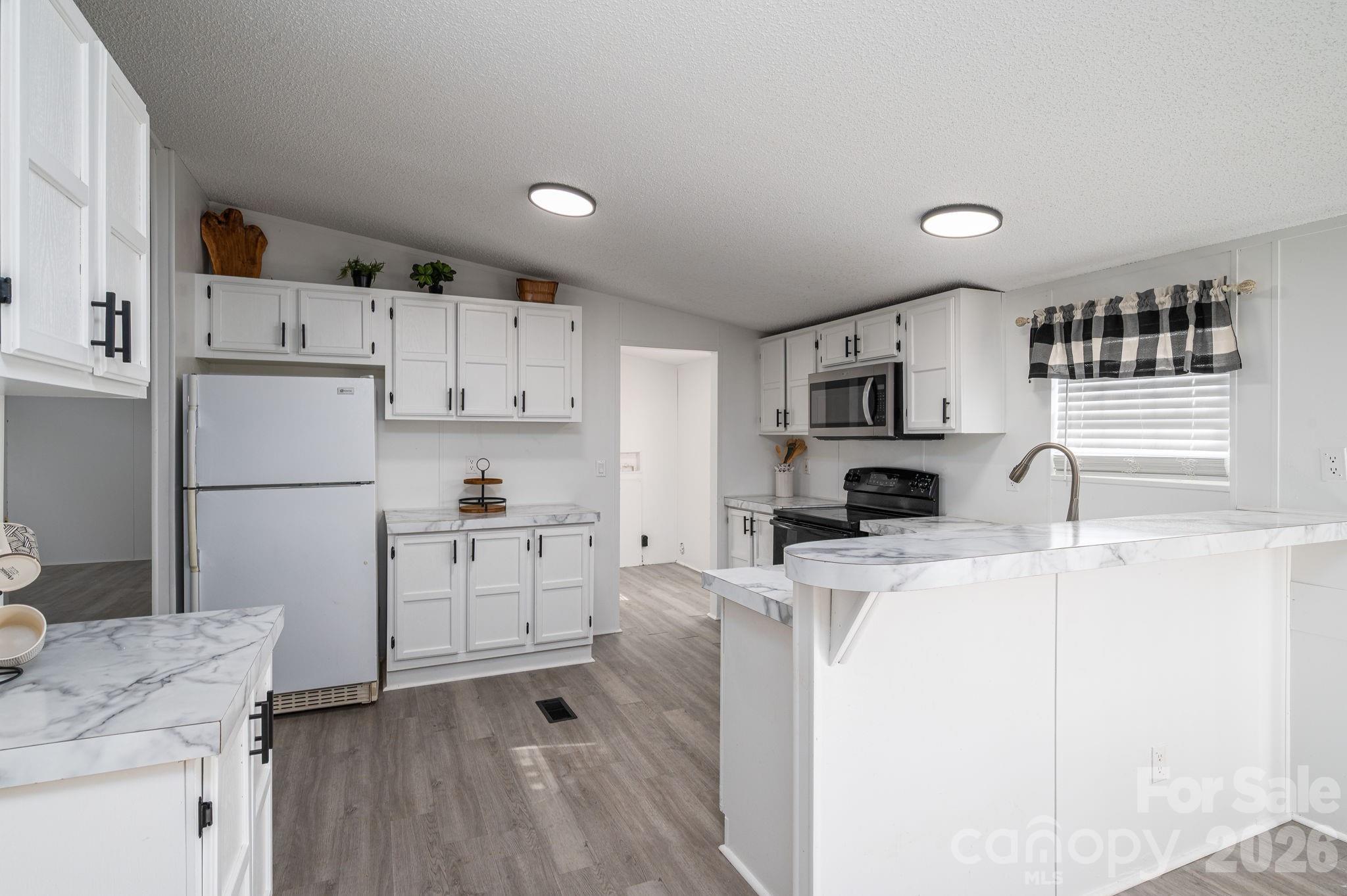 402 Wilson Drive — Lawndale