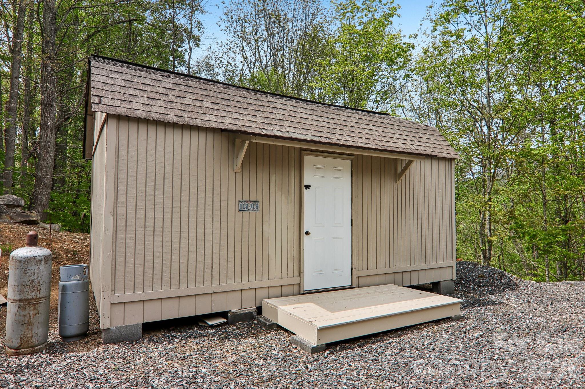 519 Susanna Cove Road #8 — Mars Hill