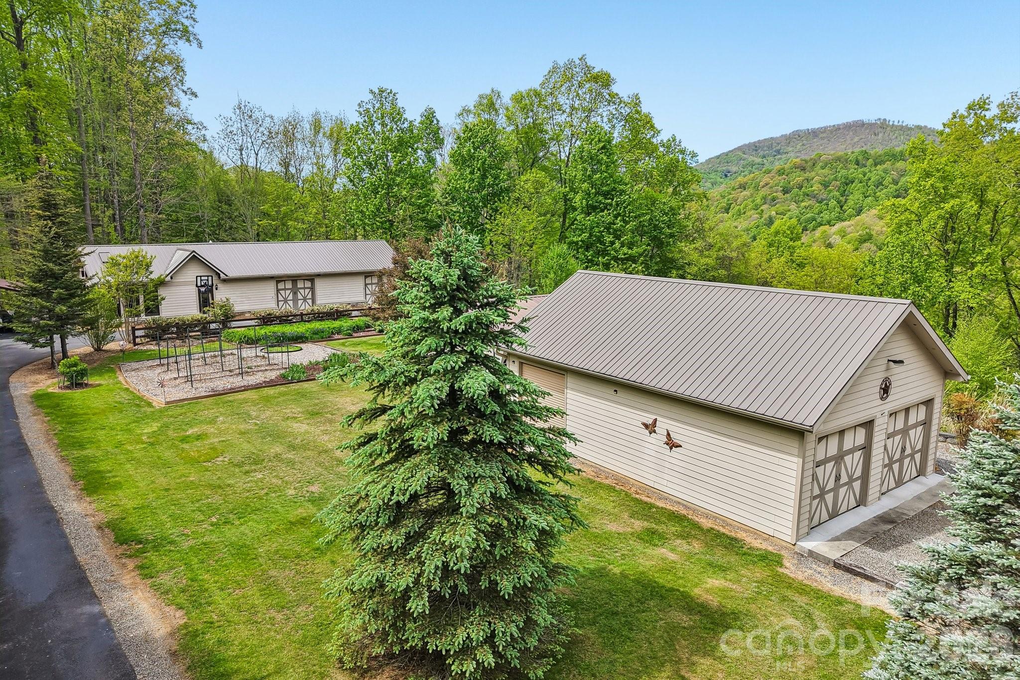 519 Susanna Cove Road #8 — Mars Hill