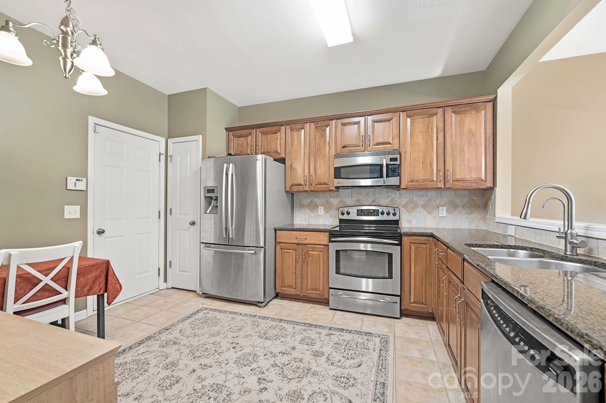 9805 Carson Whitley Avenue — Charlotte