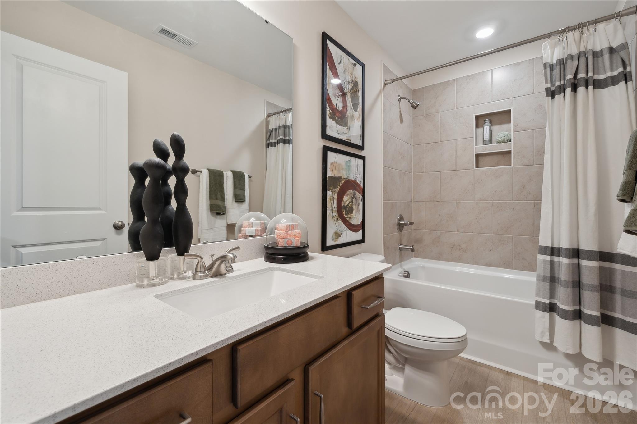 5613 Retledge Street #32 — Charlotte