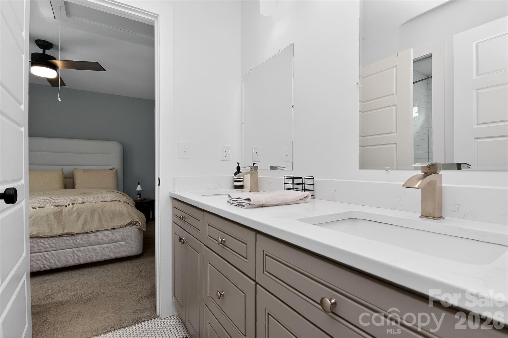 4231 Craig Avenue — Charlotte