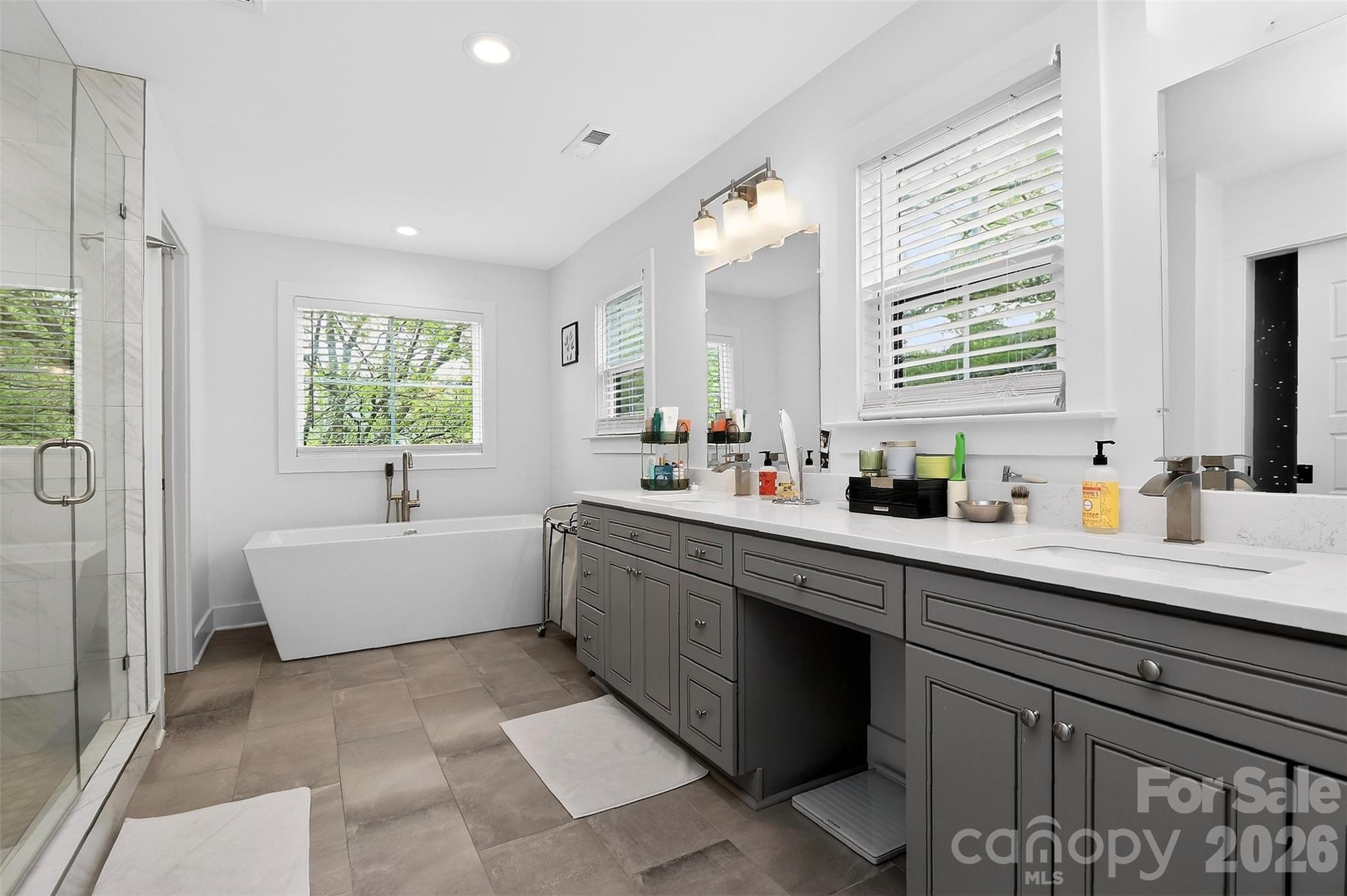 4231 Craig Avenue — Charlotte