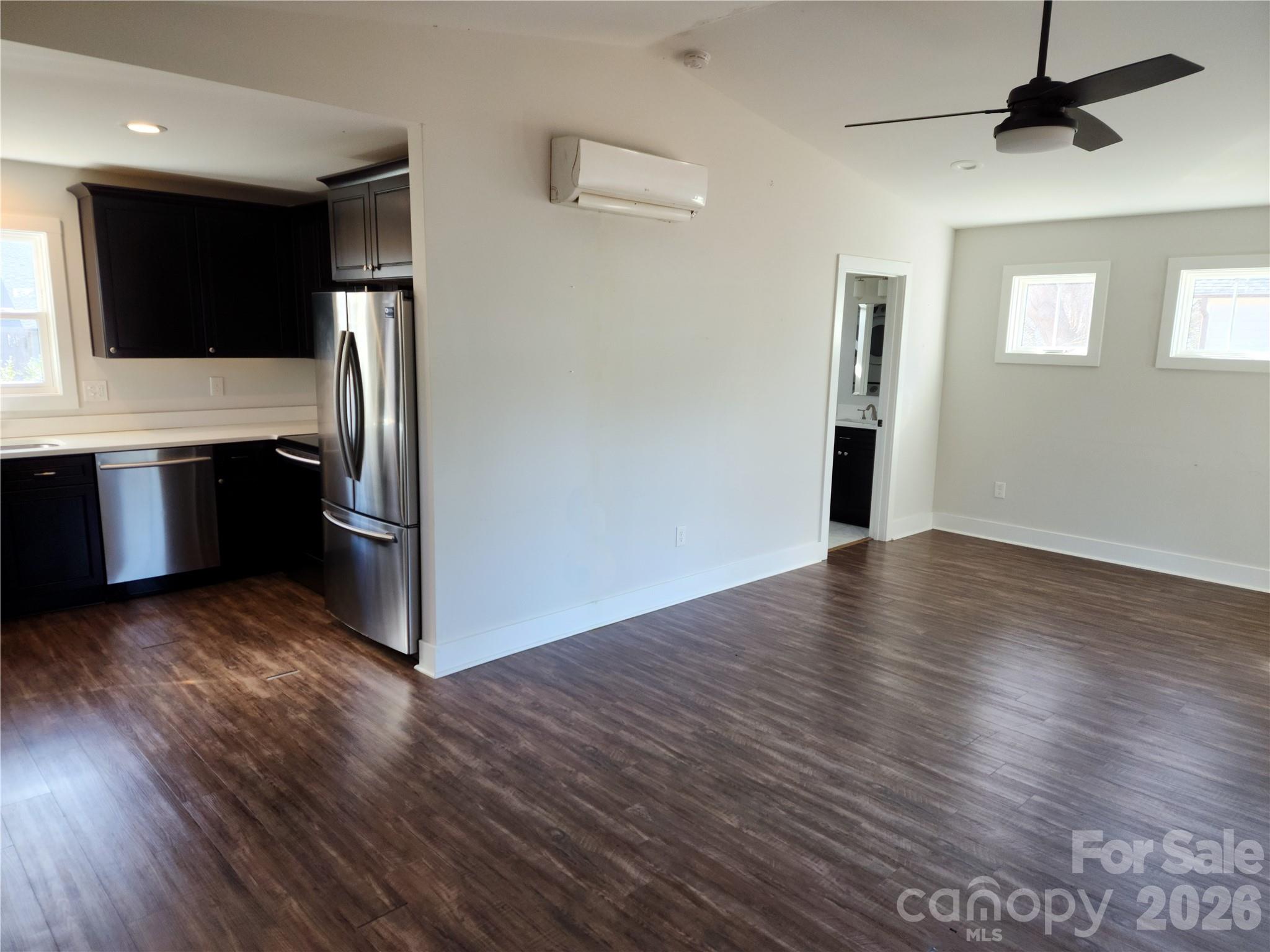 4231 Craig Avenue — Charlotte