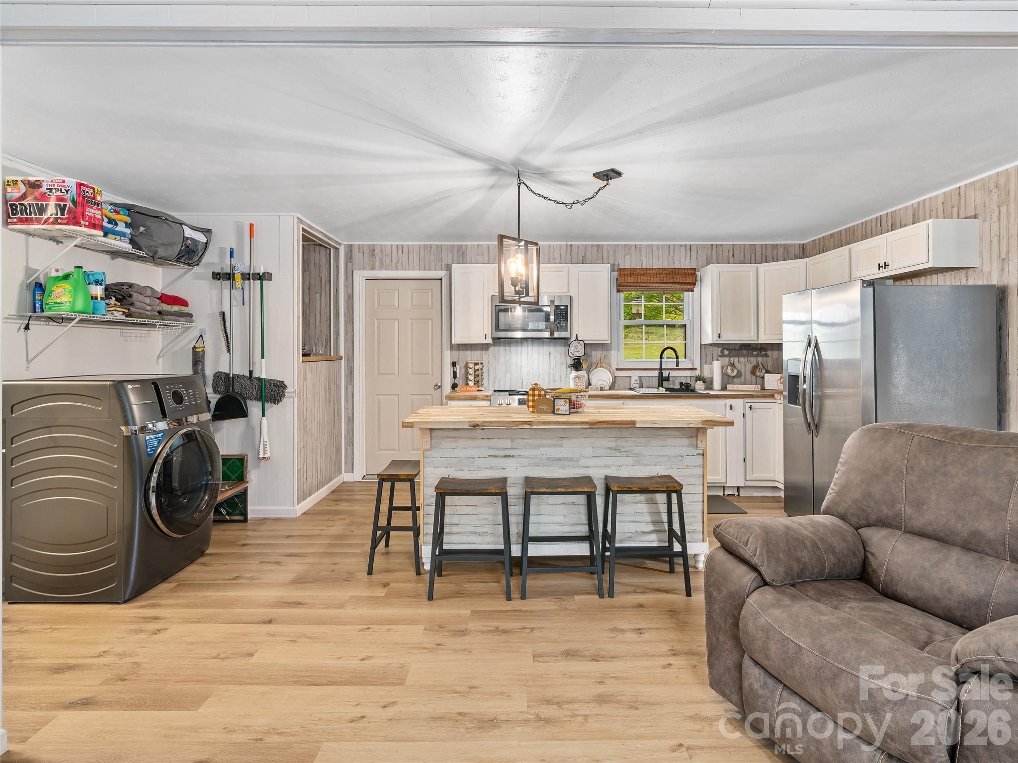 1030 Hughes Gap Road — Bakersville