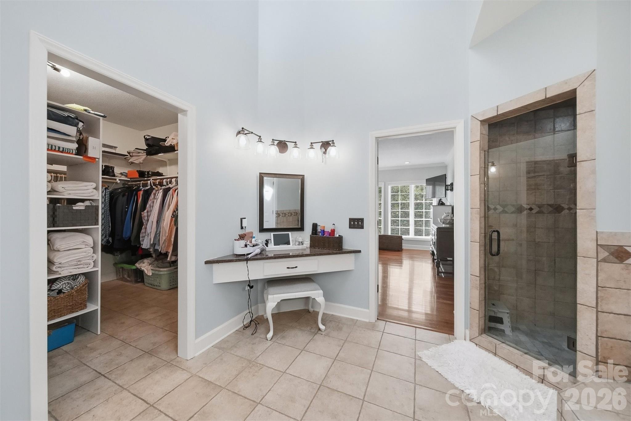 401 Stonecroft Drive — Lenoir