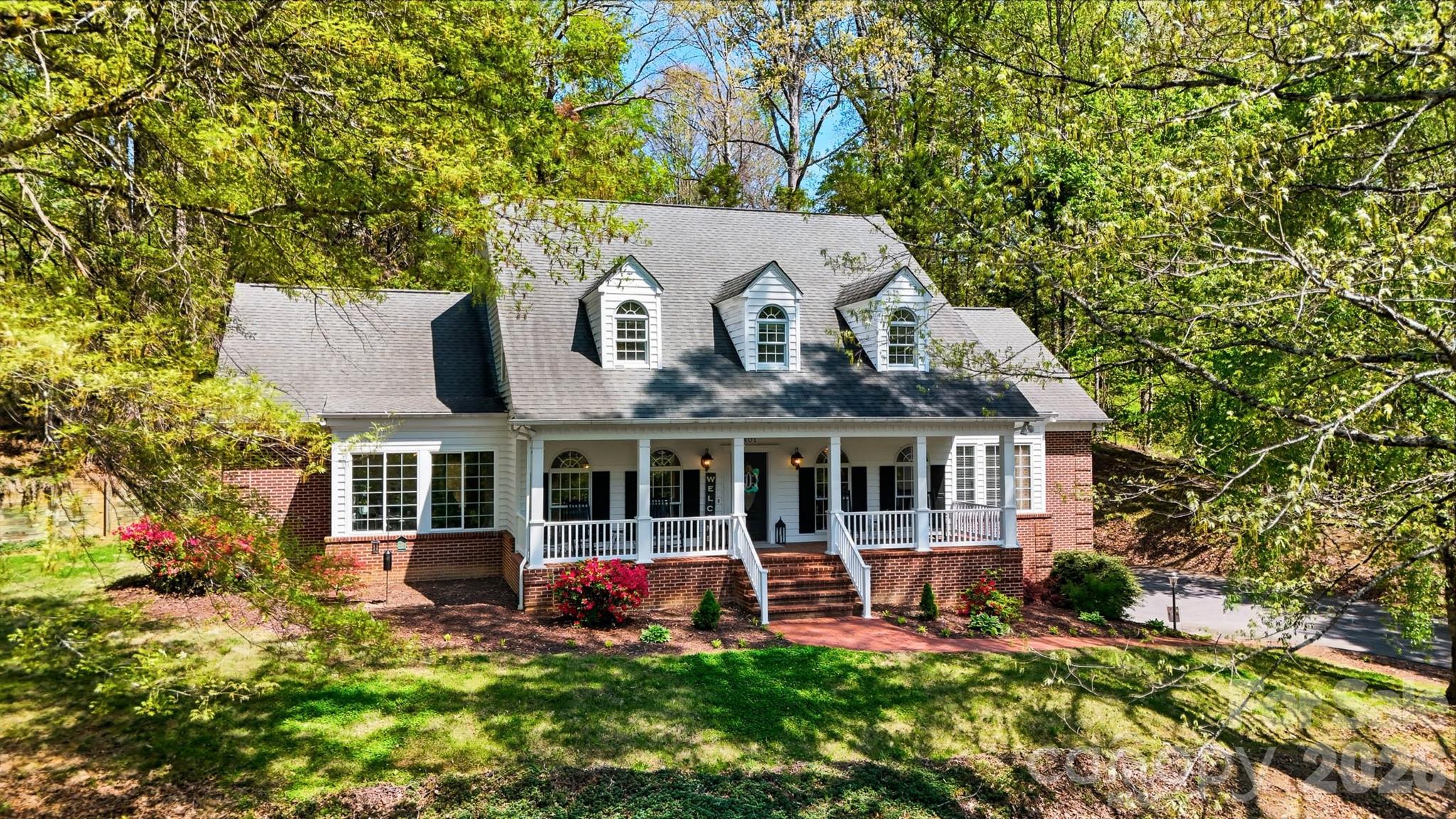 401 Stonecroft Drive — Lenoir