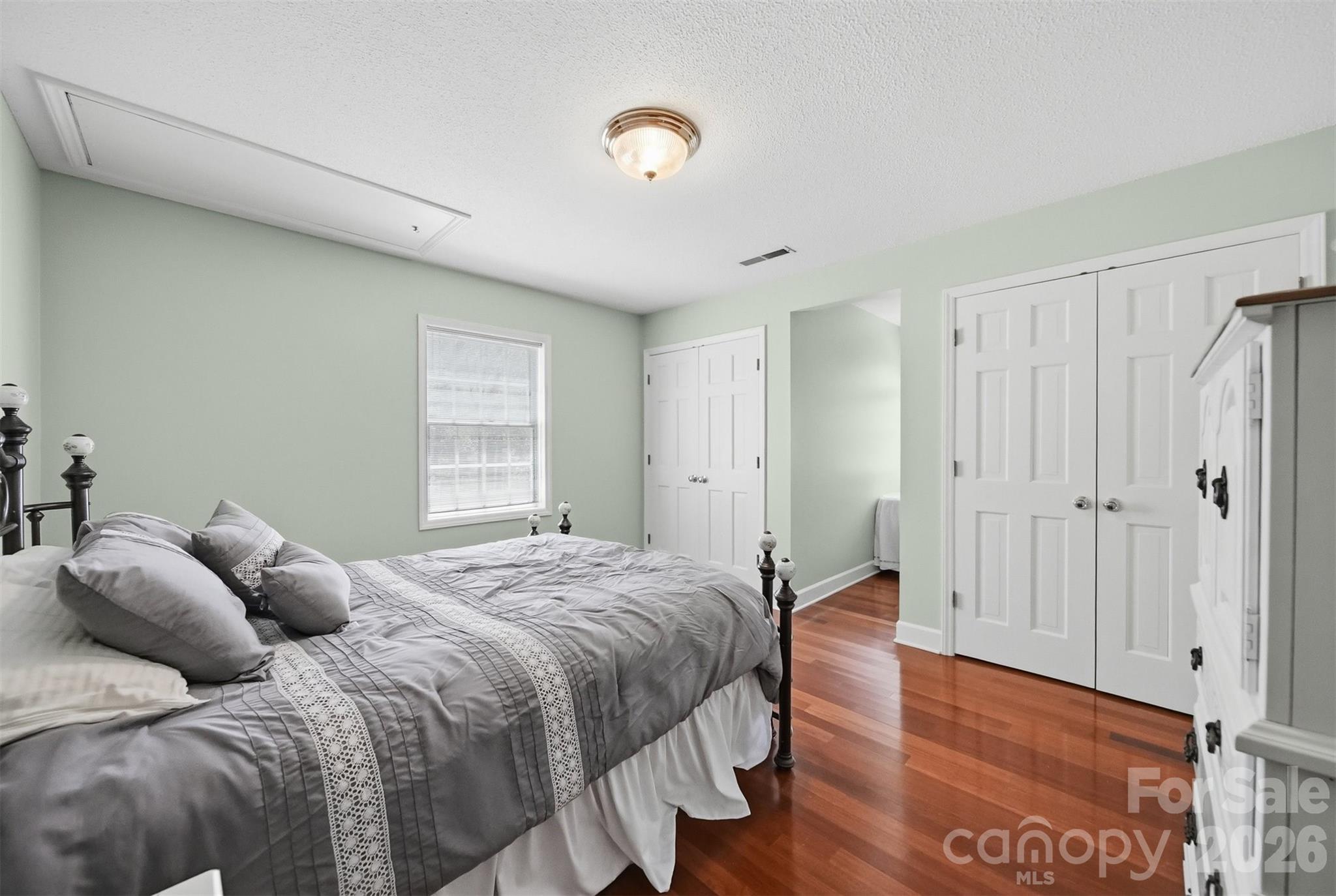 401 Stonecroft Drive — Lenoir