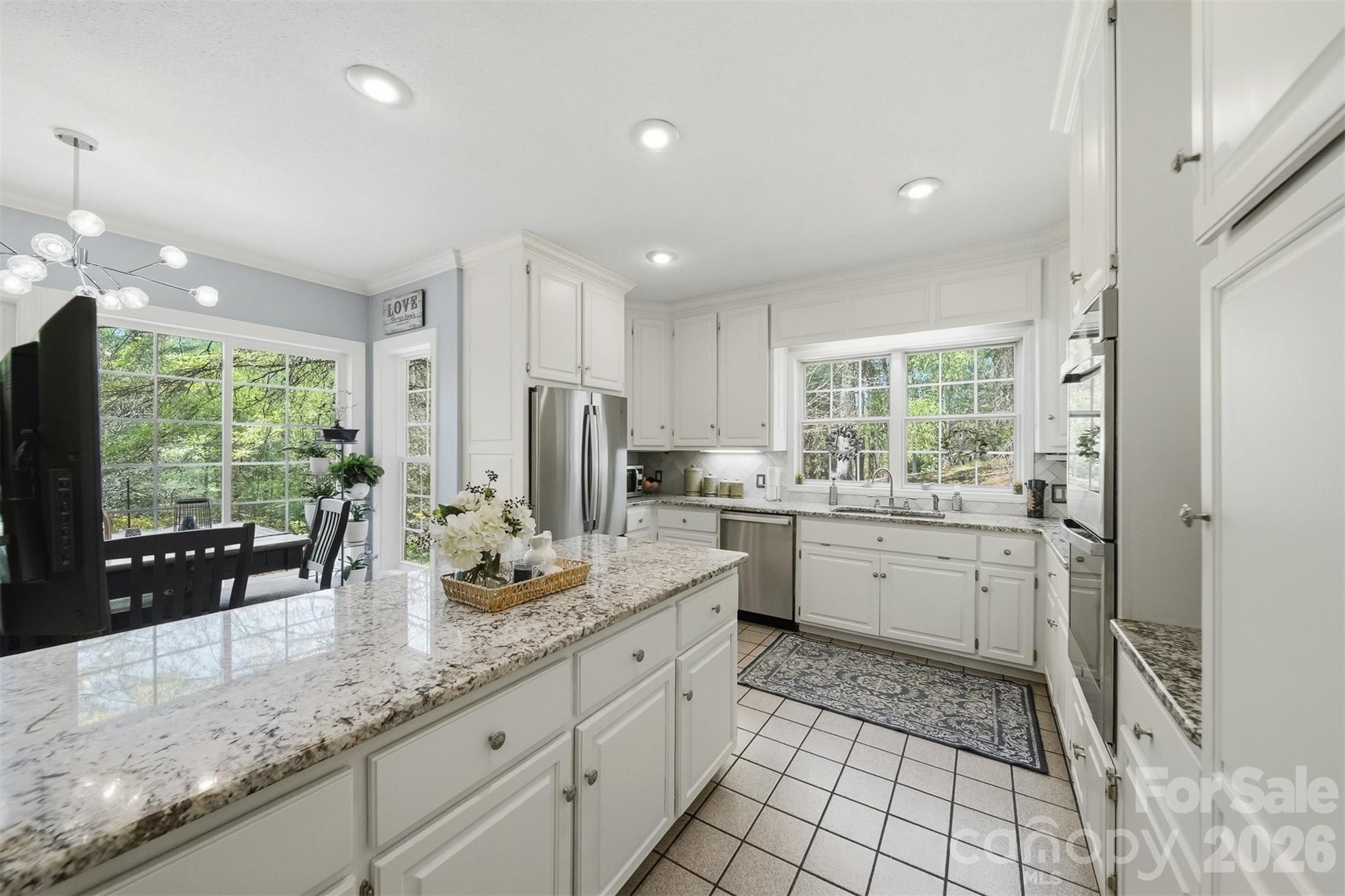 401 Stonecroft Drive — Lenoir
