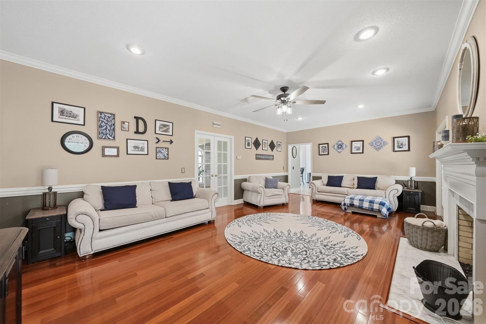 401 Stonecroft Drive — Lenoir