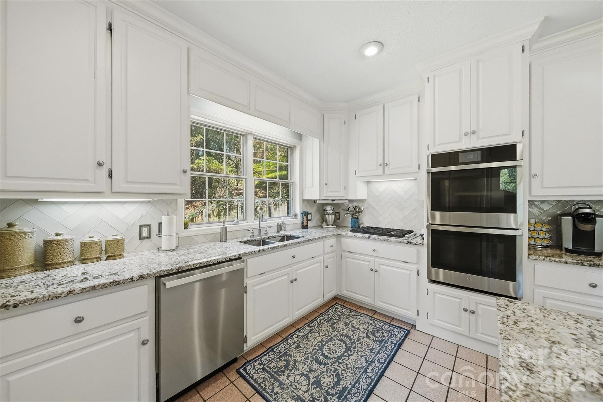 401 Stonecroft Drive — Lenoir