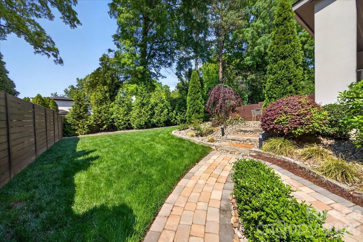 1310 Levy Way — Charlotte