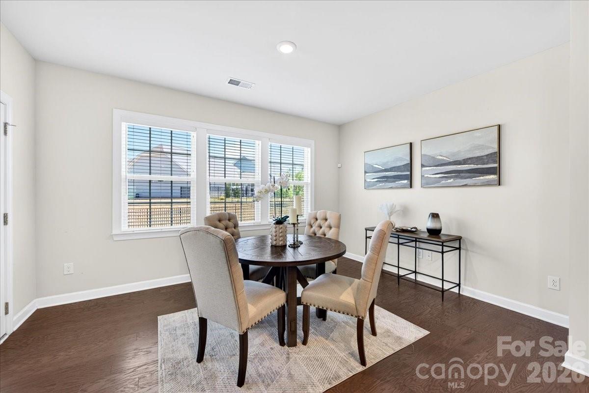 22024 Finworthy Lane — Huntersville
