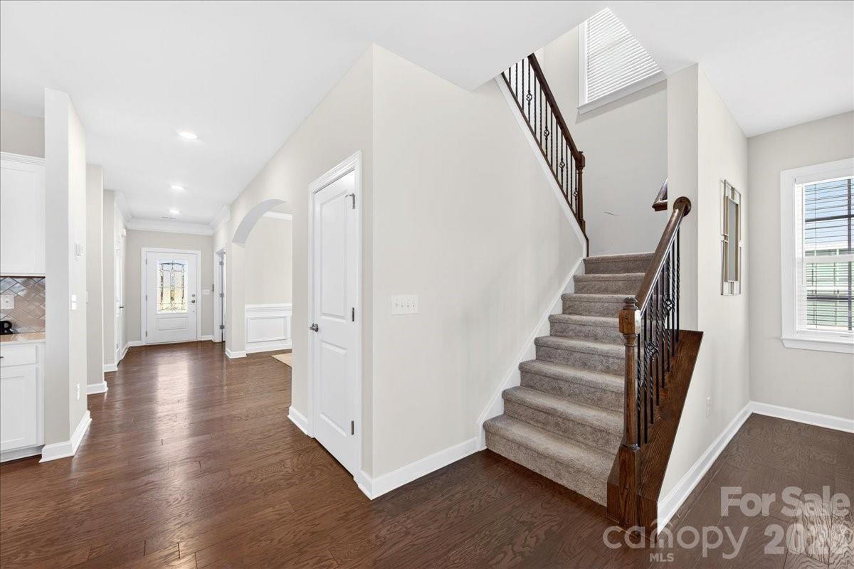 22024 Finworthy Lane — Huntersville