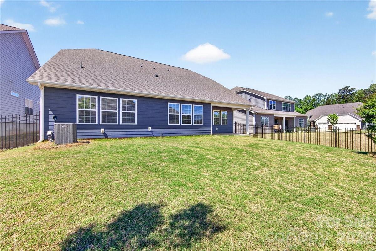 22024 Finworthy Lane — Huntersville