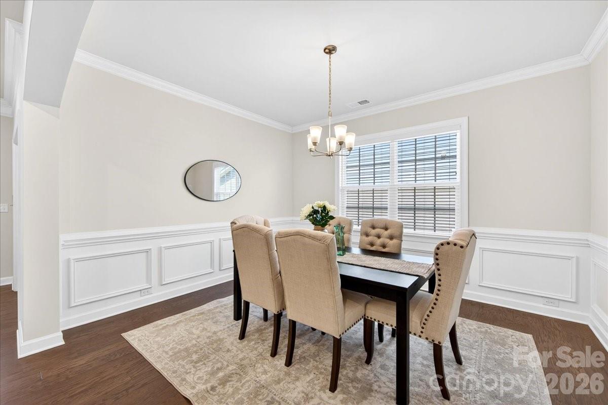 22024 Finworthy Lane — Huntersville