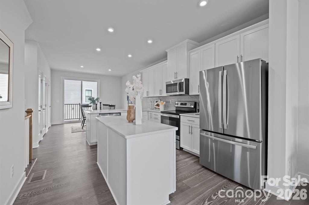 3737 S Tryon Street — Charlotte